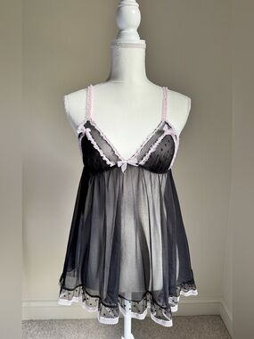VICTORIA’S SECRET Sheer Black w/ Pink Trim Babydoll Lingerie Set Sz S